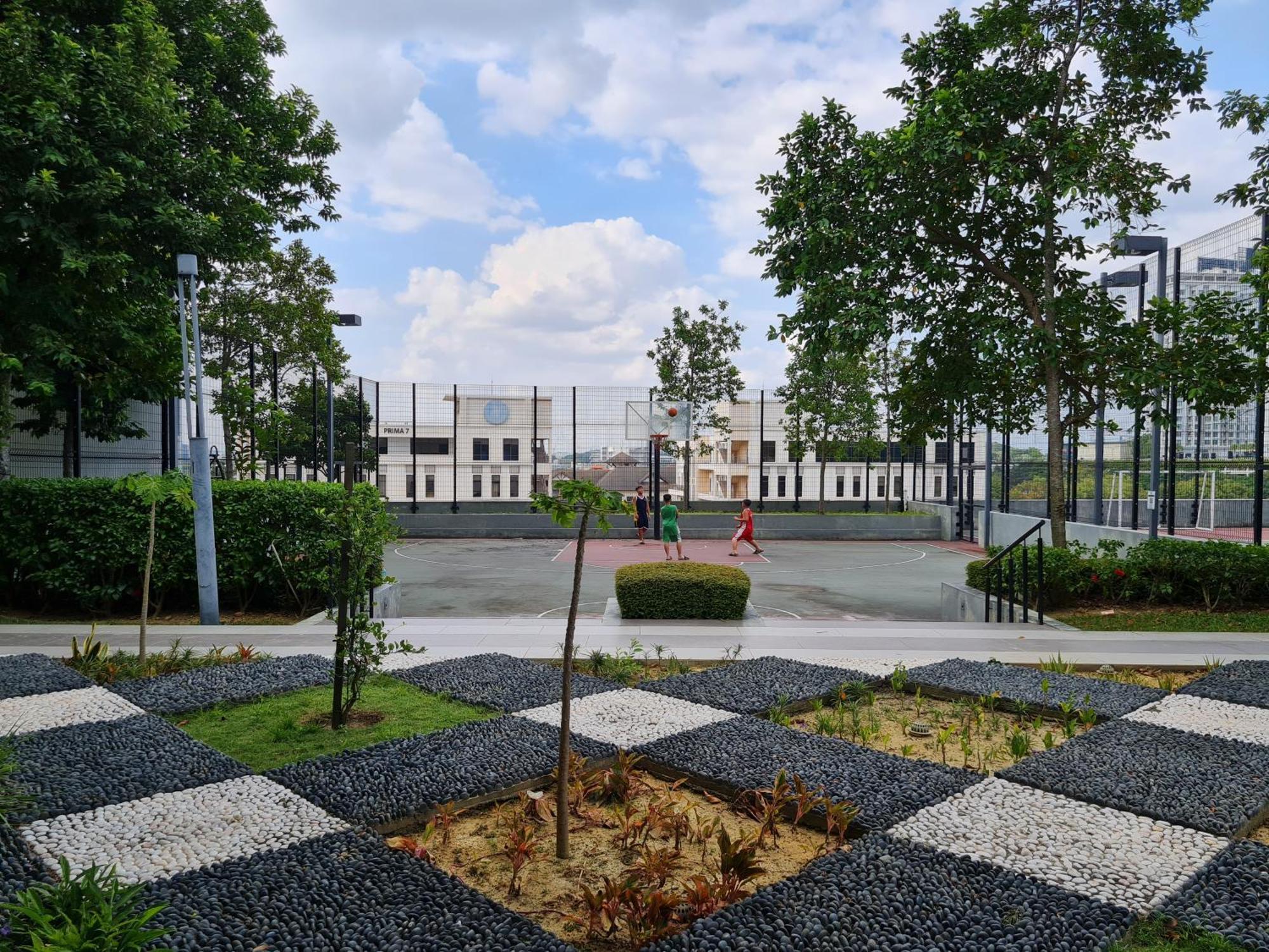 Апартаменты Retreat At Cybersquare Сайберджая Экстерьер фото